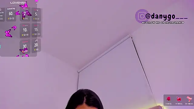 Snapshot of ZarianaEvanz chatting on October 22, 2025, 11:04 pm ZarianaEvanz online show from October 22, 2025, 11:04 pm