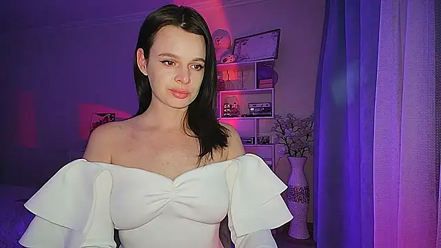 damla555 online show from February 13, 2025, 10:00 pm