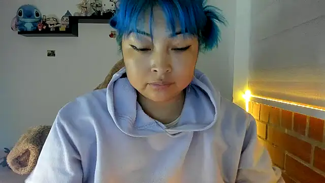 Shaddycute  online show from November 26, 2025, 11:00 am