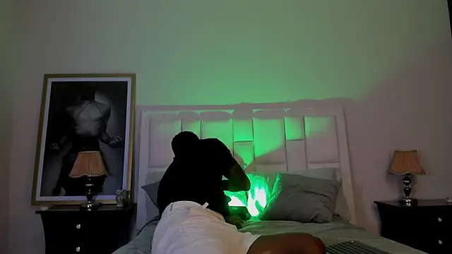 Troykhalil online show from February 5, 2025, 8:46 pm