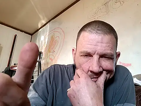 gettinit2wice online show from February 10, 2025, 11:45 pm