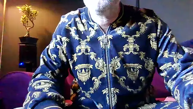 Snapshot of biffboff123 chatting on May 8, 2026, 4:01 pm biffboff123 online show from May 8, 2026, 4:01 pm