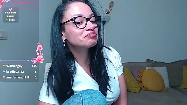 BabySerene online show from February 14, 2025, 9:10 pm