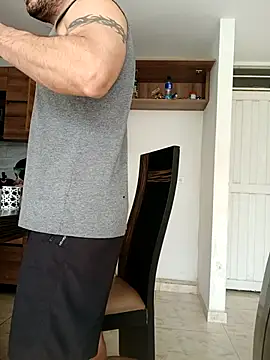 LEIRIS Y FRED 01 online show from November 5, 2025, 2:06 pm