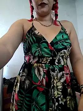 Snapshot of florecita9 chatting on July 3, 2026, 3:40 pm florecita9 online show from July 3, 2026, 3:40 pm