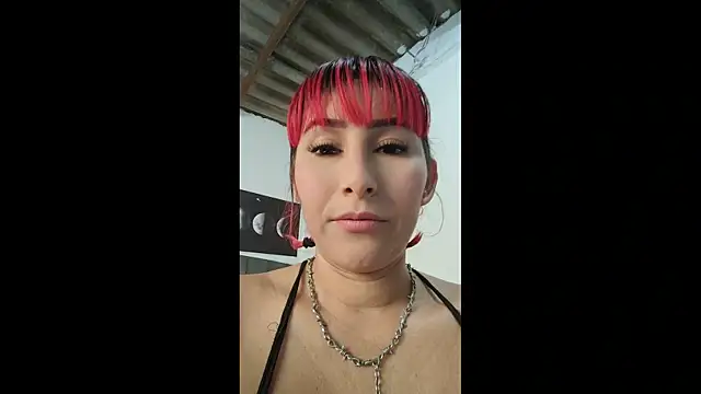 Snapshot of florecita9 chatting on July 11, 2026, 6:54 pm florecita9 online show from July 11, 2026, 6:54 pm