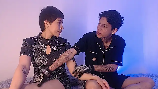 Sebas And Mila online show from October 19, 2025, 7:42 am