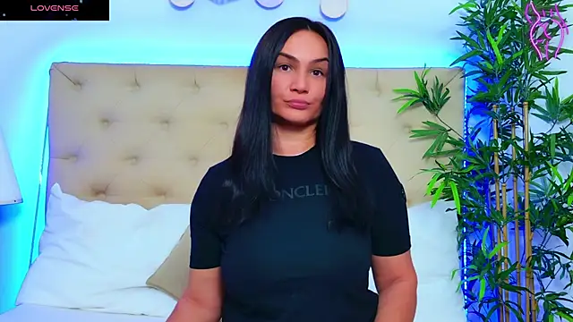 DaliyaArabian online show from September 10, 2025, 12:49 pm