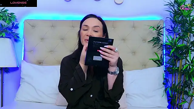 DaliyaArabian online show from June 5, 2026, 12:11 pm