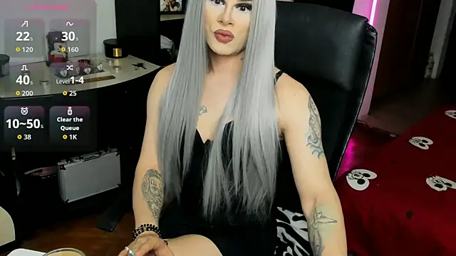 Snapshot of EvelynLexy chatting on May 9, 2026, 2:55 pm EvelynLexy online show from May 9, 2026, 2:55 pm