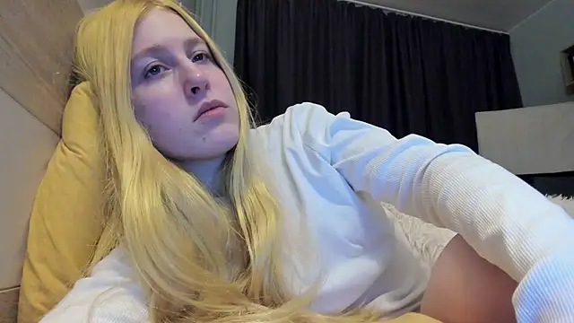 lola forever online show from December 20, 2024, 7:12 am