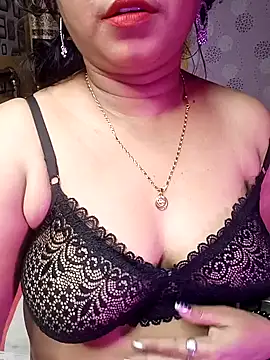 ella mariya online show from December 6, 2024, 7:56 pm