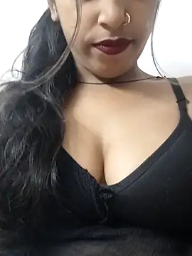 Snapshot of Rashmi_Singhal chatting on February 19, 2025, 12:55 pm Rashmi Singhal online show from February 19, 2025, 12:55 pm