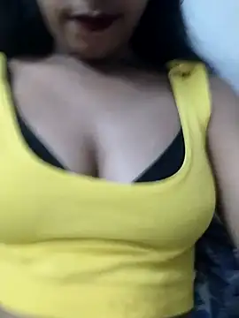 Snapshot of Rashmi_Singhal chatting on February 23, 2025, 12:48 pm Rashmi Singhal online show from February 23, 2025, 12:48 pm