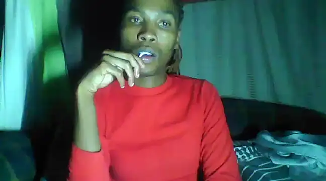 hoittytoittyxx online show from January 31, 2025, 6:47 pm