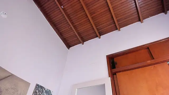 Salomesimos1 online show from January 16, 2025, 8:25 pm