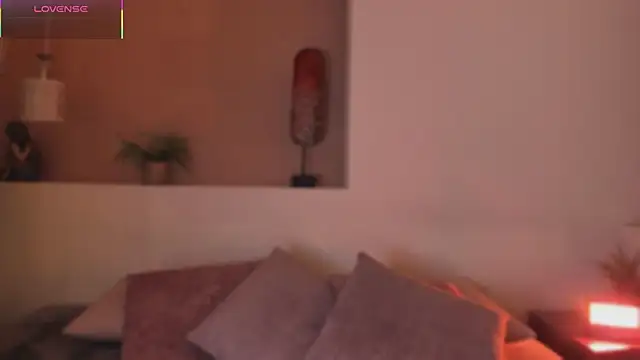 Snapshot of Ally_addams chatting on April 25, 2026, 3:53 am Ally addams online show from April 25, 2026, 3:53 am