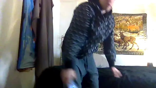 kollzCloudzz online show from February 25, 2025, 9:31 am