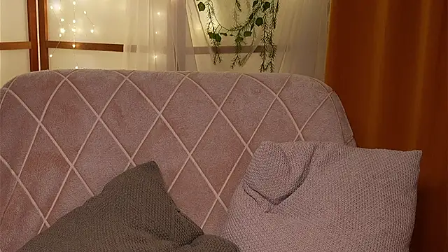 Snapshot of Devilina_V chatting on January 30, 2025, 8:31 pm Devilina V online show from January 30, 2025, 8:31 pm