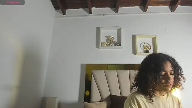 vahiolet fuentes online show from September 24, 2025, 3:10 am