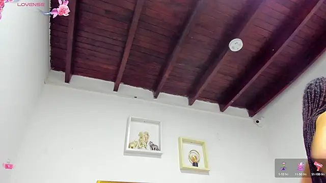 vahiolet fuentes online show from October 2, 2025, 3:02 am