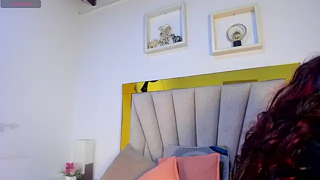 vahiolet fuentes online show from March 21, 2026, 8:19 am