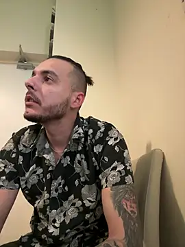 Alexandrupgixx online show from December 27, 2024, 9:43 pm