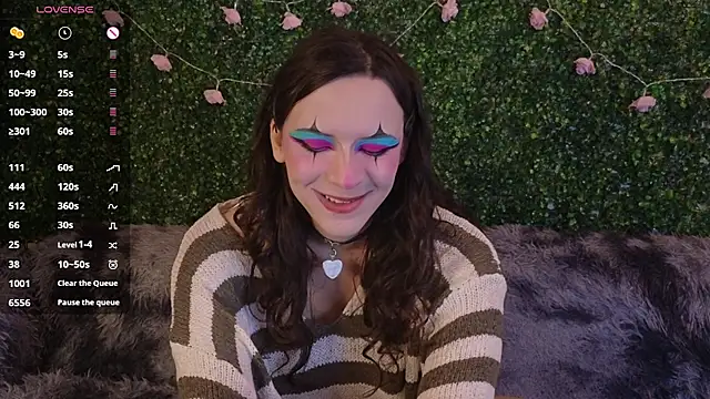 EkaterinaUpple online show from April 19, 2026, 4:17 pm