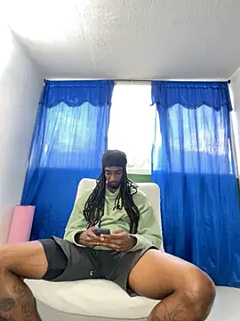 Malkon Big online show from October 4, 2025, 9:46 pm