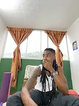 Malkon Big online show from October 24, 2025, 7:54 pm