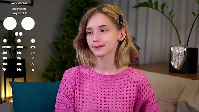 EdlinHargus online show from February 1, 2025, 12:07 am