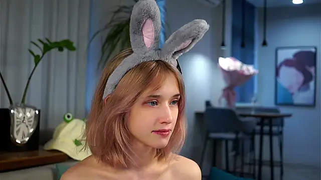 EdlinHargus online show from February 13, 2025, 7:56 am