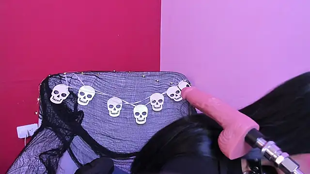 Kate bunny  online show from October 24, 2025, 11:28 am