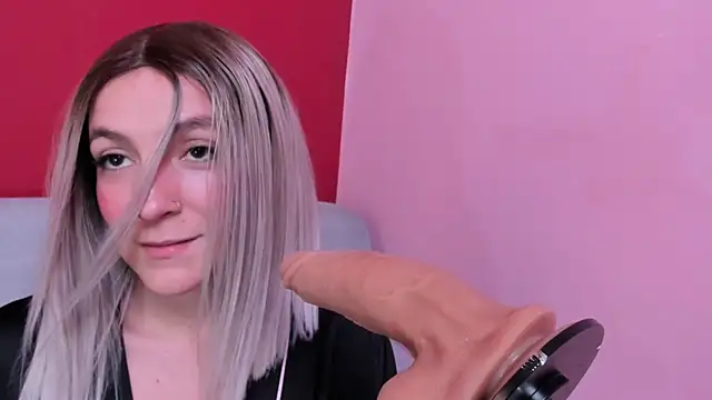 Kate bunny  online show from April 19, 2026, 6:10 pm