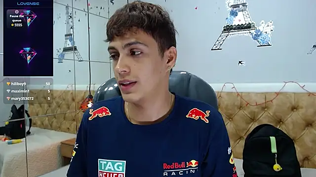 SkinnyBoy  online show from February 11, 2025, 6:33 pm