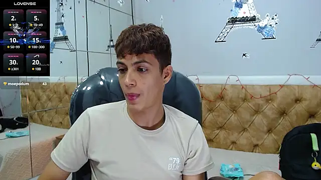 SkinnyBoy  online show from February 13, 2025, 3:14 pm