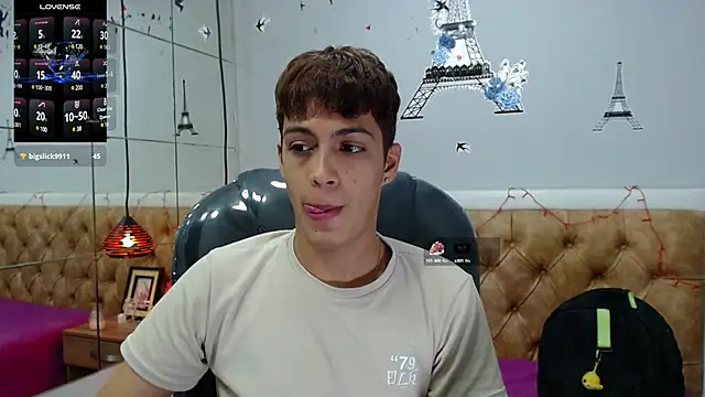 SkinnyBoy  online show from February 18, 2025, 3:32 pm