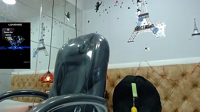 SkinnyBoy  online show from March 14, 2025, 6:50 pm