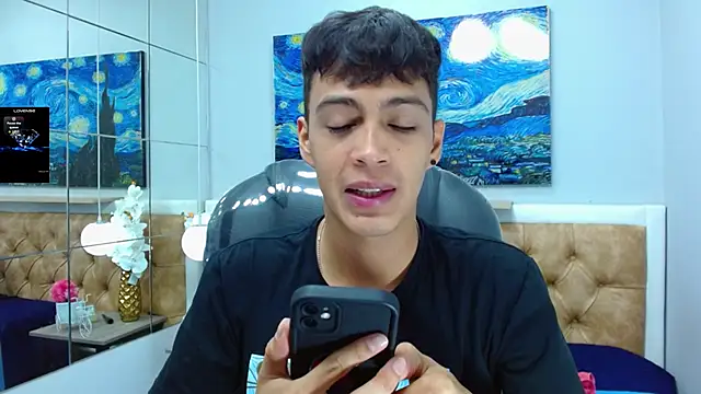 SkinnyBoy  online show from October 13, 2025, 12:27 pm