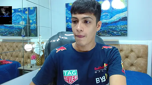 SkinnyBoy  online show from November 20, 2025, 7:35 pm