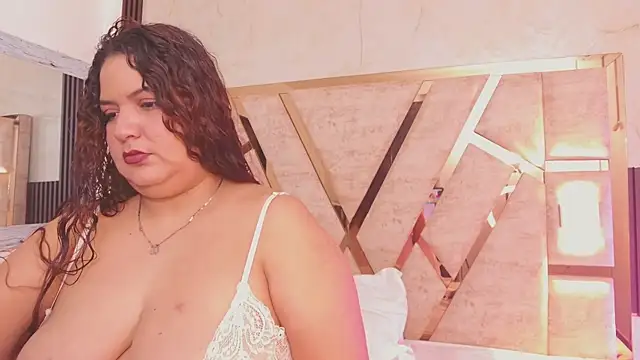 molly sweetee online show from October 10, 2025, 1:48 am