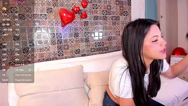 Sophia wilsonn  online show from February 7, 2025, 11:12 am