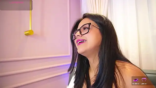 Sophia wilsonn  online show from September 17, 2025, 11:23 am