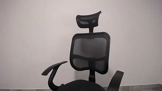 present the magic online show from February 9, 2025, 11:25 pm