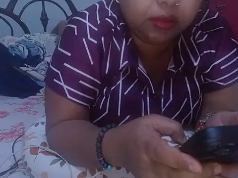 TASHa009 online show from February 9, 2026, 5:06 pm