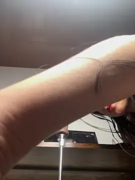 Tamaraa wet online show from March 8, 2026, 4:16 am