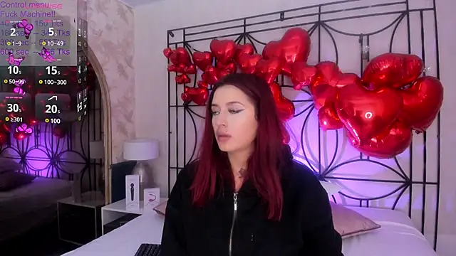 Paiige peach online show from January 30, 2025, 11:11 am