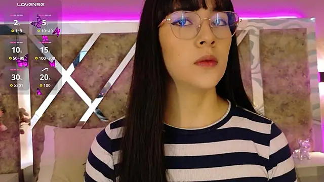 Susa1userma  online show from November 2, 2025, 4:09 pm