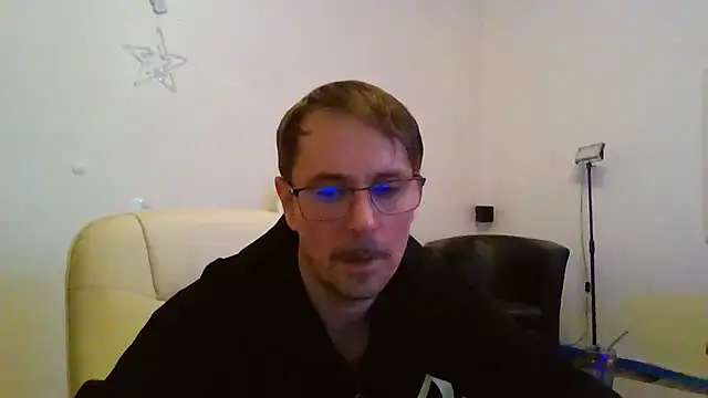 Minm666 online show from December 23, 2024, 11:49 pm