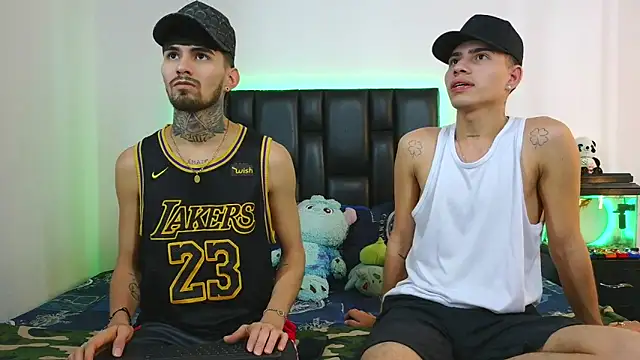 Brutal Sex Fucking online show from April 19, 2026, 8:44 pm